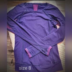 {size 8} Athletica Running Longsleeve